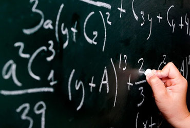 FABRICANTE DE PIZARRONES PARA ESCUELAS